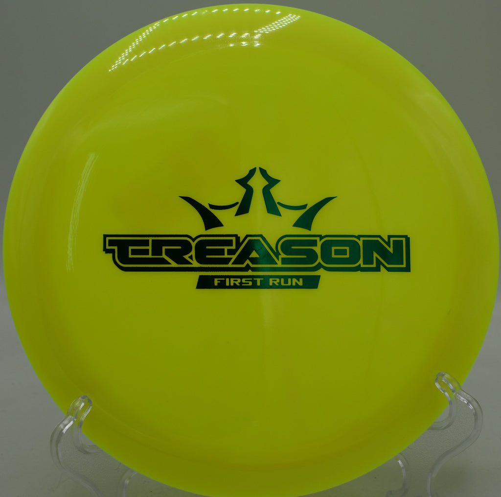 Fuzion Treason First Run distance driver floating straight at Northwood Black Disc Golf Course in Morton, Illinois.