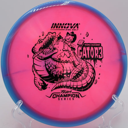 Innova Halo Champion Gator3 overstable midrange holding hard fade on forehand approach shots in Fort Collins Colorado