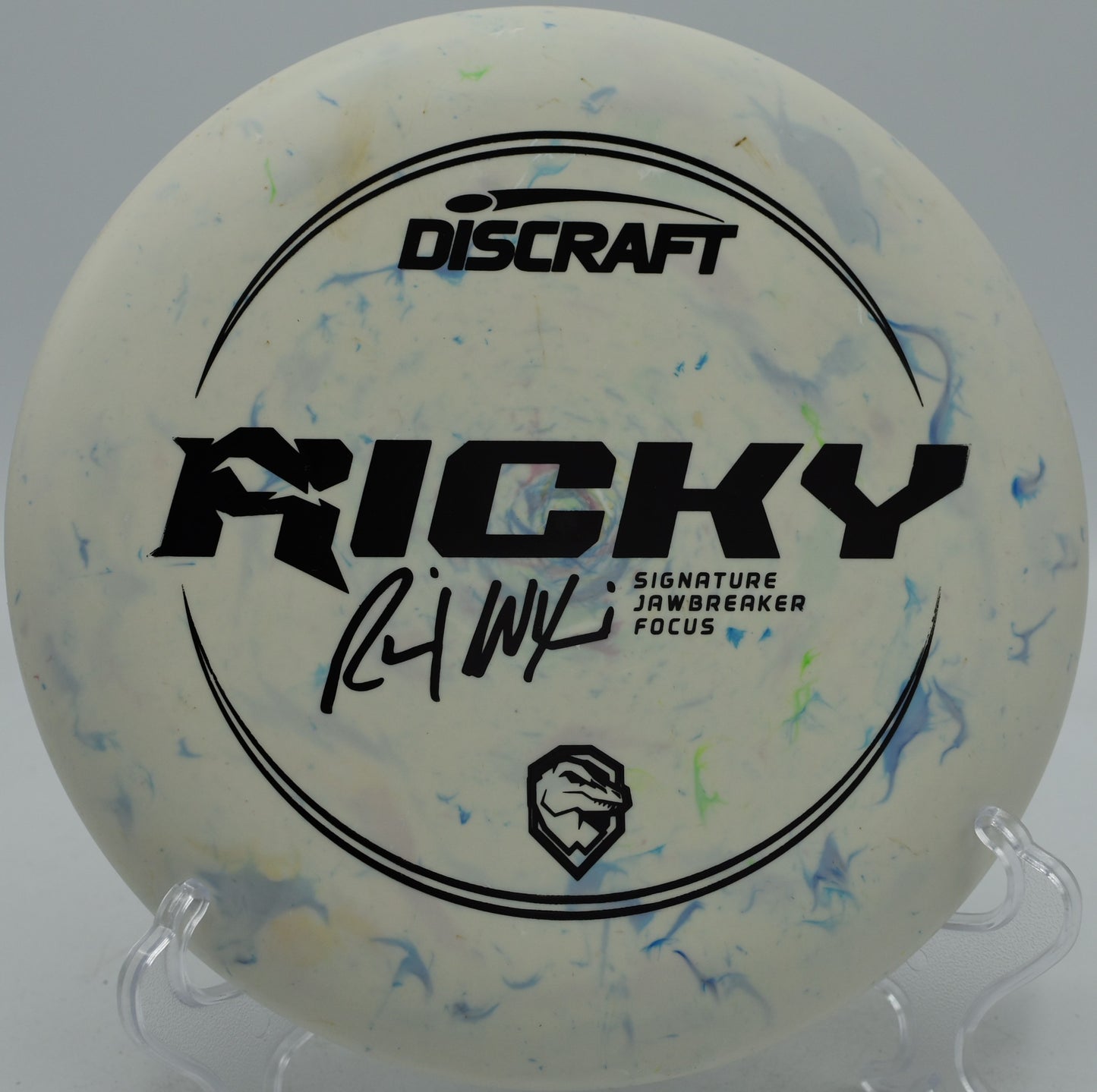 Wysocki Signature Line Jawbreaker Focus disc on a jump putt at Lincoln Ridge Disc Golf Course in Independence, Kentucky.