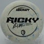 Wysocki Signature Line Jawbreaker Focus disc on a jump putt at Lincoln Ridge Disc Golf Course in Independence, Kentucky.