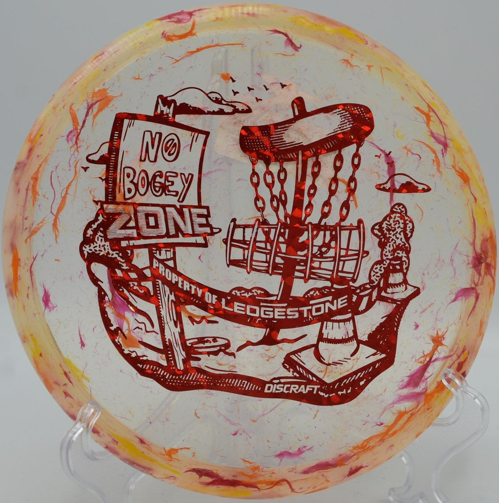 Jawbreaker Z Super Flx Zone forehand scramble shot at Pier Park Disc Golf Course in Portland, Oregon