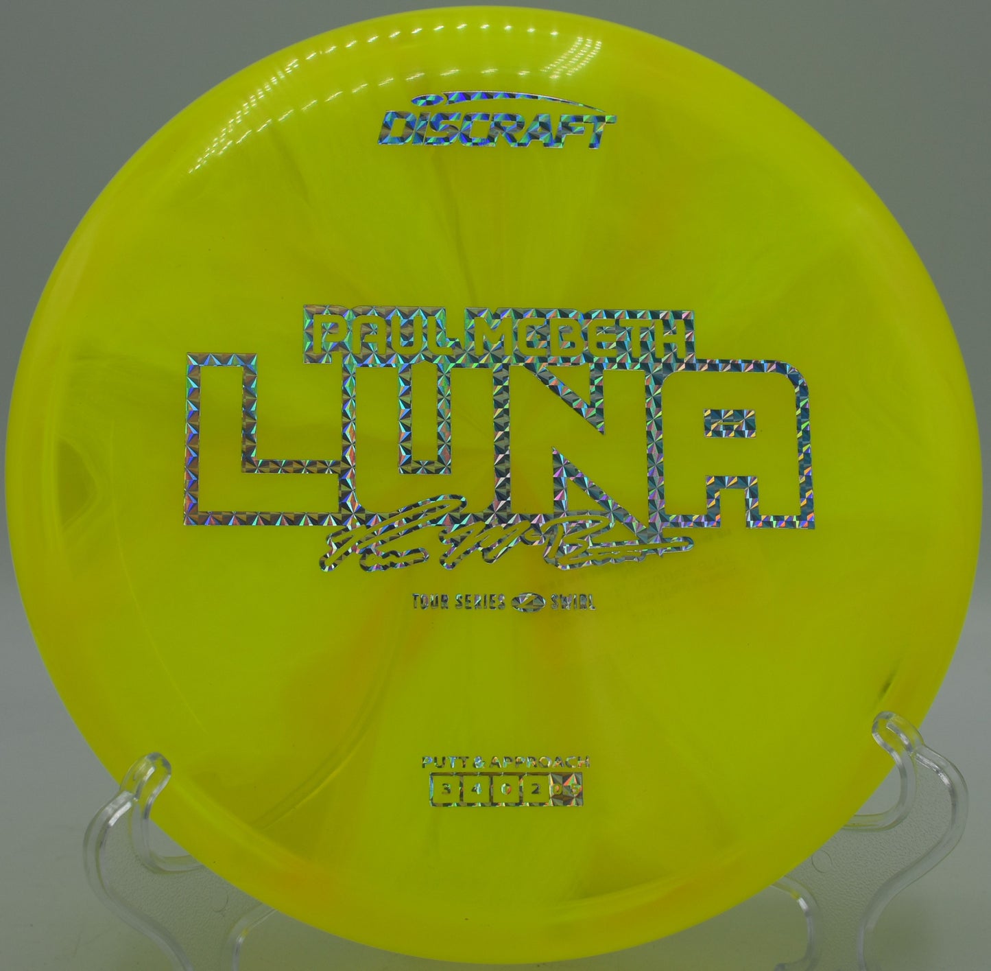 Luna in Z Swirl plastic flying straight at Eagles Crossing in Hawk Point, Missouri, ideal for backhand approaches with reliable fade.

