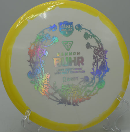 Gannon Buhr MD1 showing elite midrange control during a wooded approach at Milo McIver in Estacada, Oregon.

