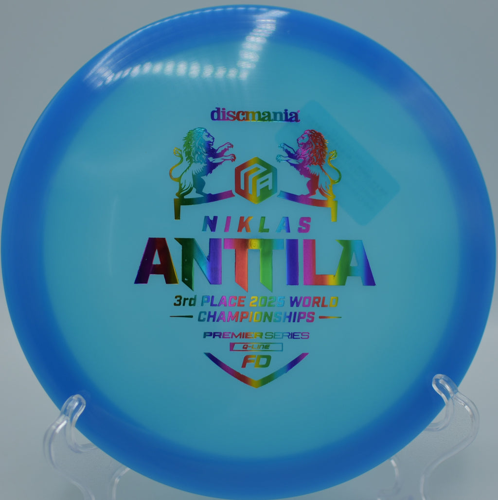 Premier Series FD Q-Line flattening into a straight line after a hyzer release at Base Camp Adventure Disc Golf Course in Moab, Utah.