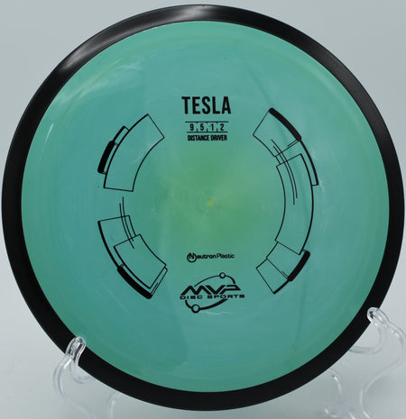 Neutron Tesla launching a controlled drive at Idlewild Disc Golf Course in Burlington, Kentucky


