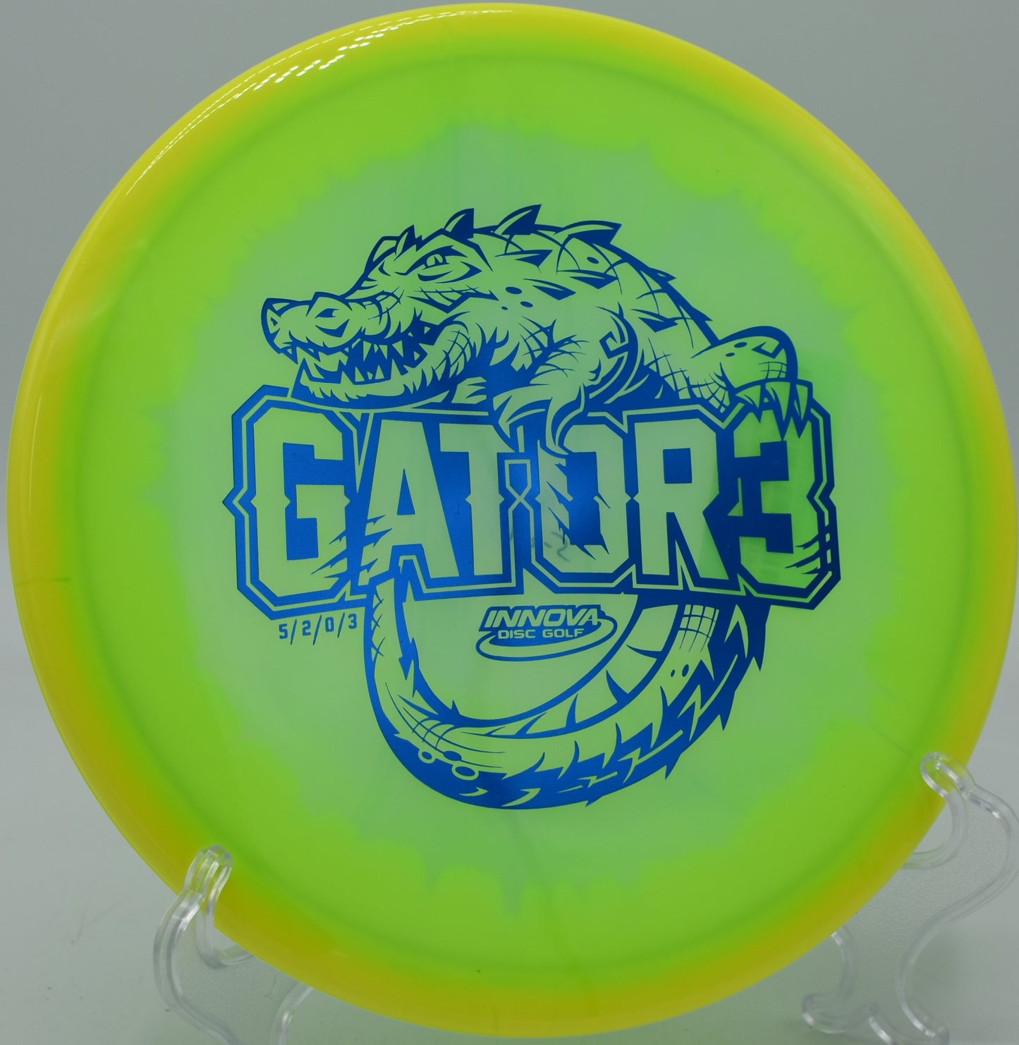 Halo Champion Gator3 smashing a hyzer line at Chucker Farm DGC in Leesburg, Virginia


