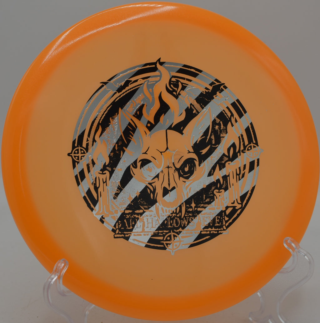 Innova Proto Glow Champion Fox disc released on a controlled flat drive at Roland Park Disc Golf Course in Akron, Pennsylvania