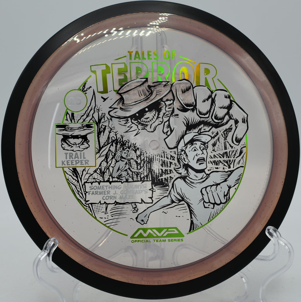 MVP Halloween stamped Trail disc ripping straight at Scorpion Disc Golf Course in Fresno, California