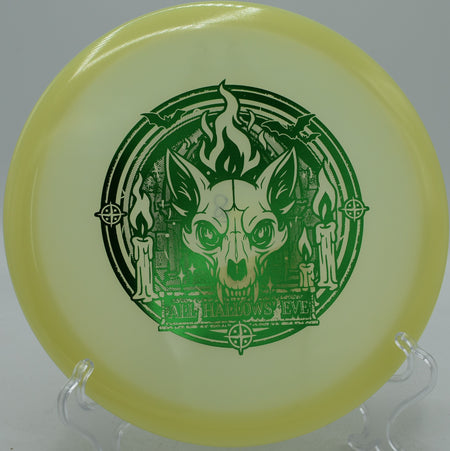 Innova Proto Glow Champion Fox understable driver shaping a tight gap shot at Lincoln Ridge Disc Golf Course in Independence, Kentucky