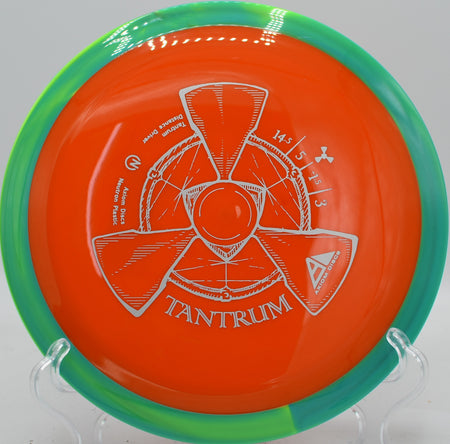 Forehand bomb with the Axiom Tantrum holding torque and gliding down a fairway at Fox Run Meadows.

