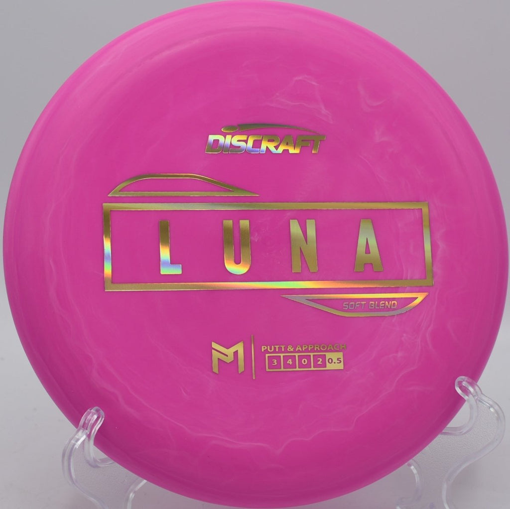 Soft Blend Luna putter popular in California with nationwide shipping for tacky grip and clean release putts