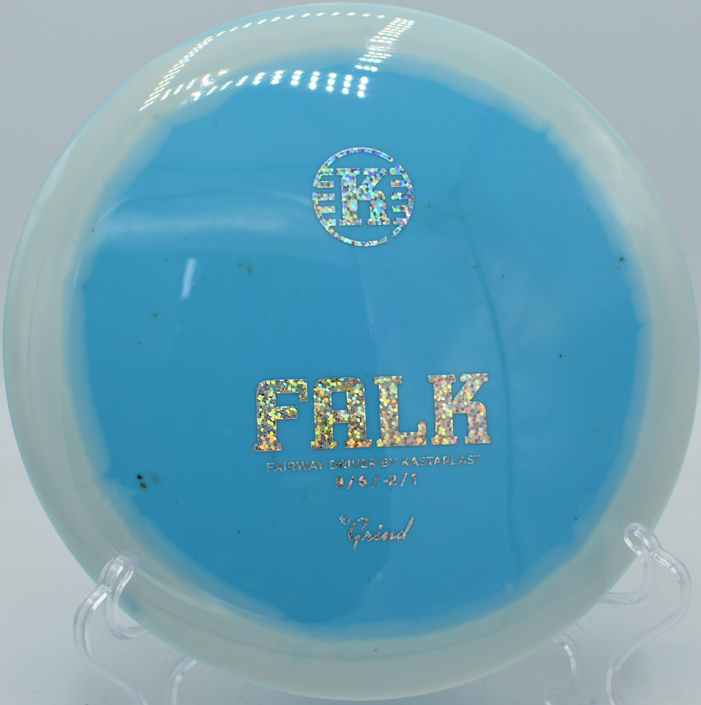 Kastaplast K1 Grind Falk coasting straight with late fade at Tyler State Park in Newtown, Pennsylvania.

