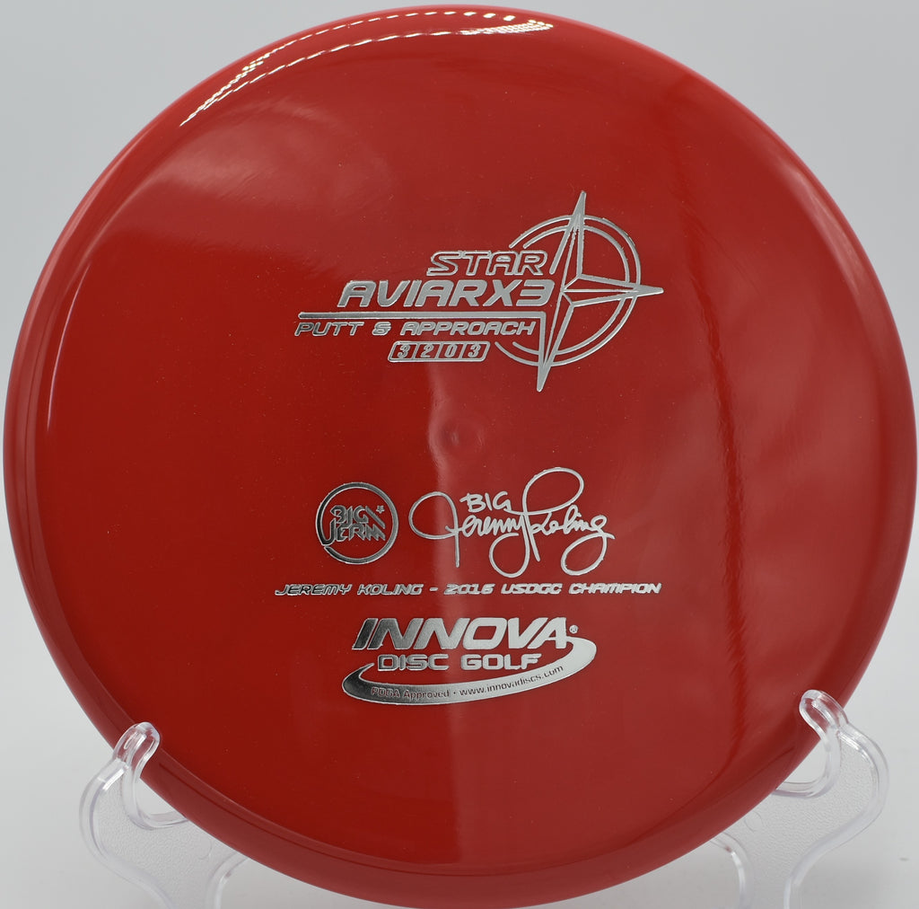 "At Galaxy Greens in San Francisco, CA, Star AviarX3 shines with a crisp release and precise, controlled flight on every throw."
