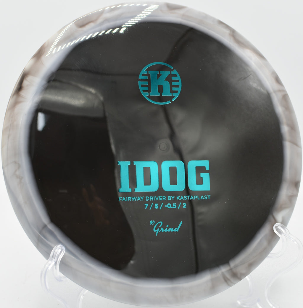 Idög plowing through a low ceiling with late skip at SeaTac DGC in SeaTac, Washington.

