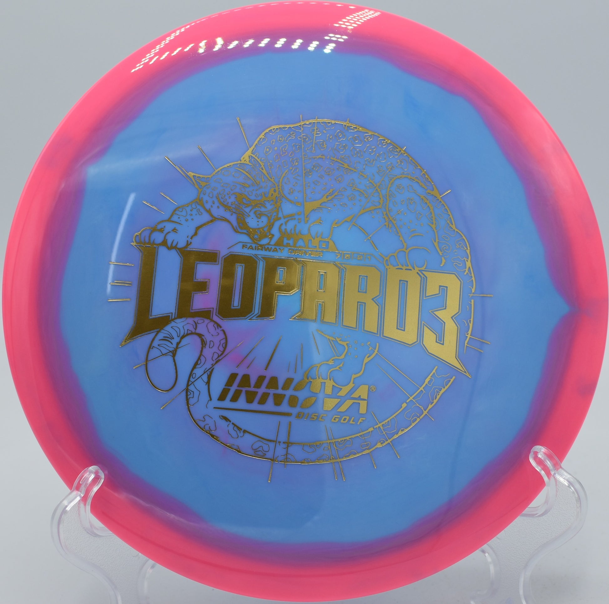 "At Redwood Disc Golf in Santa Rosa, CA, Halo Leopard3 provides a smooth, straight-line release with adjustable turn for creative plays."
