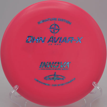 JK Pro Aviar beaded putter floating straight toward chains at DeLaveaga Disc Golf Course, Santa Cruz CA