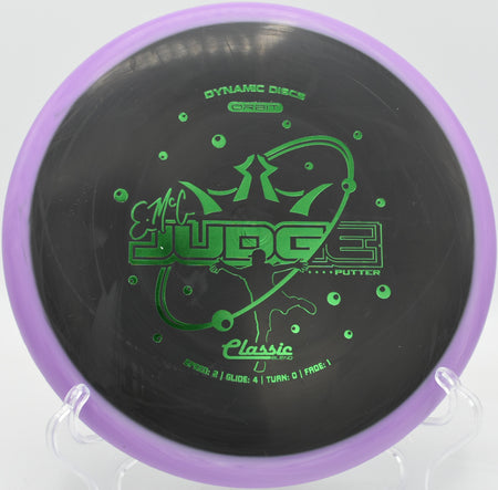 Classic Blend Orbit EMAC Judge released on a straight putt at Shoaff Park in Fort Wayne, Indiana

