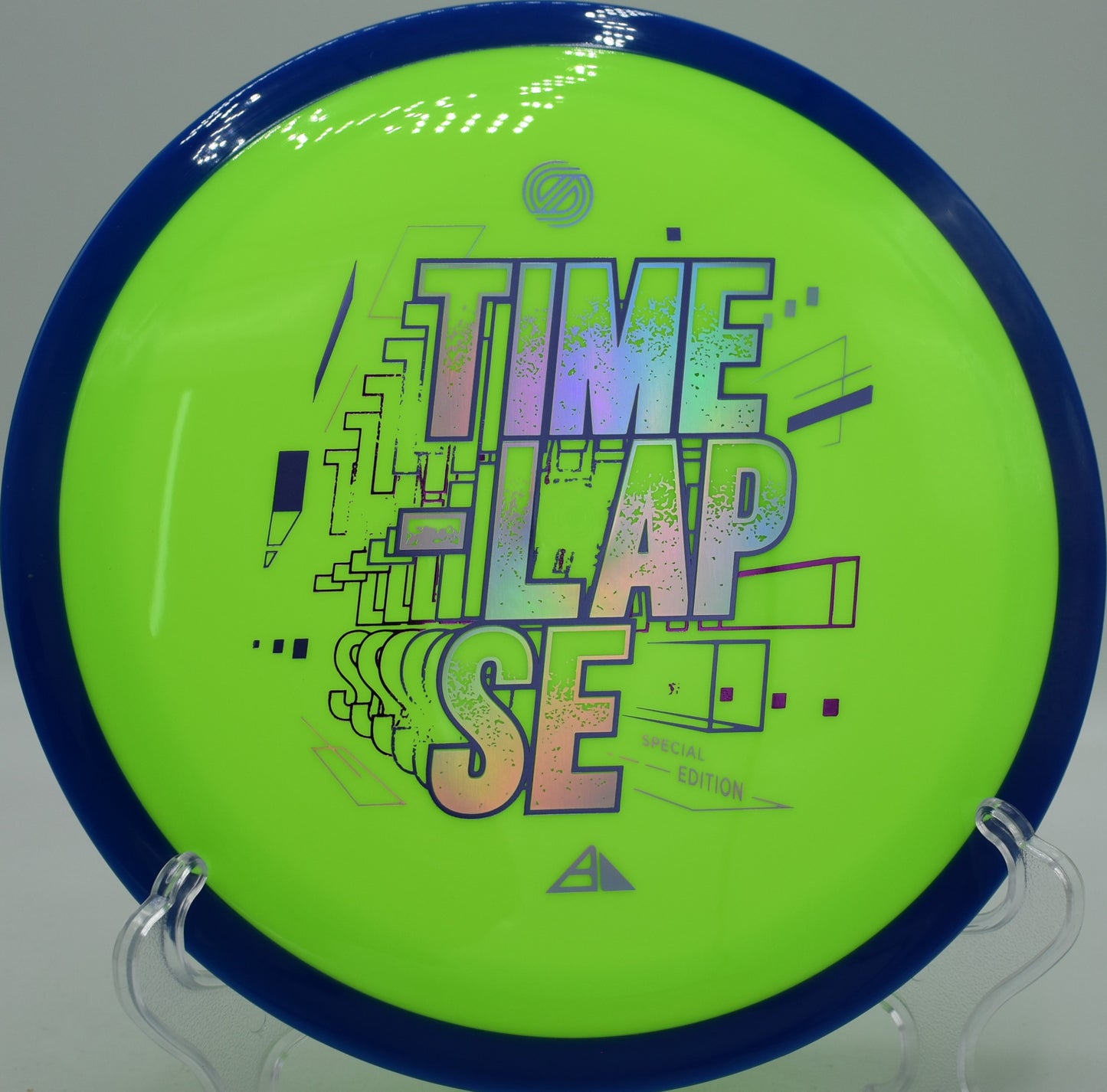 Axiom Special Edition Time-Lapse holding hyzer angle at Eagles Crossing in Hawk Point, Missouri

