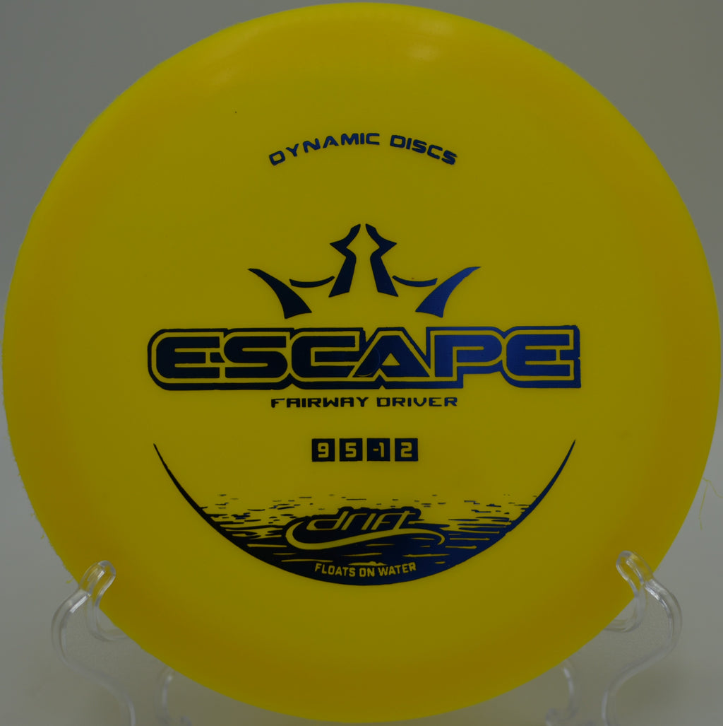 Drift Escape floating disc golf driver controlled throw at Milo McIver State Park, OR