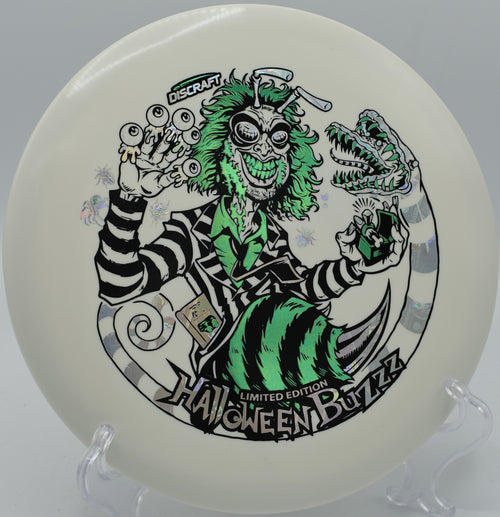 2024 TRIPLE FOIL BEETLEJUICE HALLOWEEN GLO BUZZZ