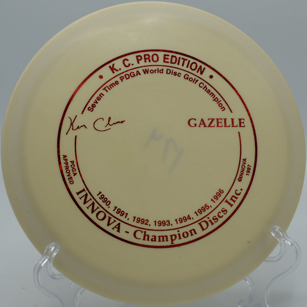 Innova KC Pro Gazelle carving a precise turnover shot on Hole 5 at Hidden Ridge Disc Golf Course, West Milford, New Jersey.