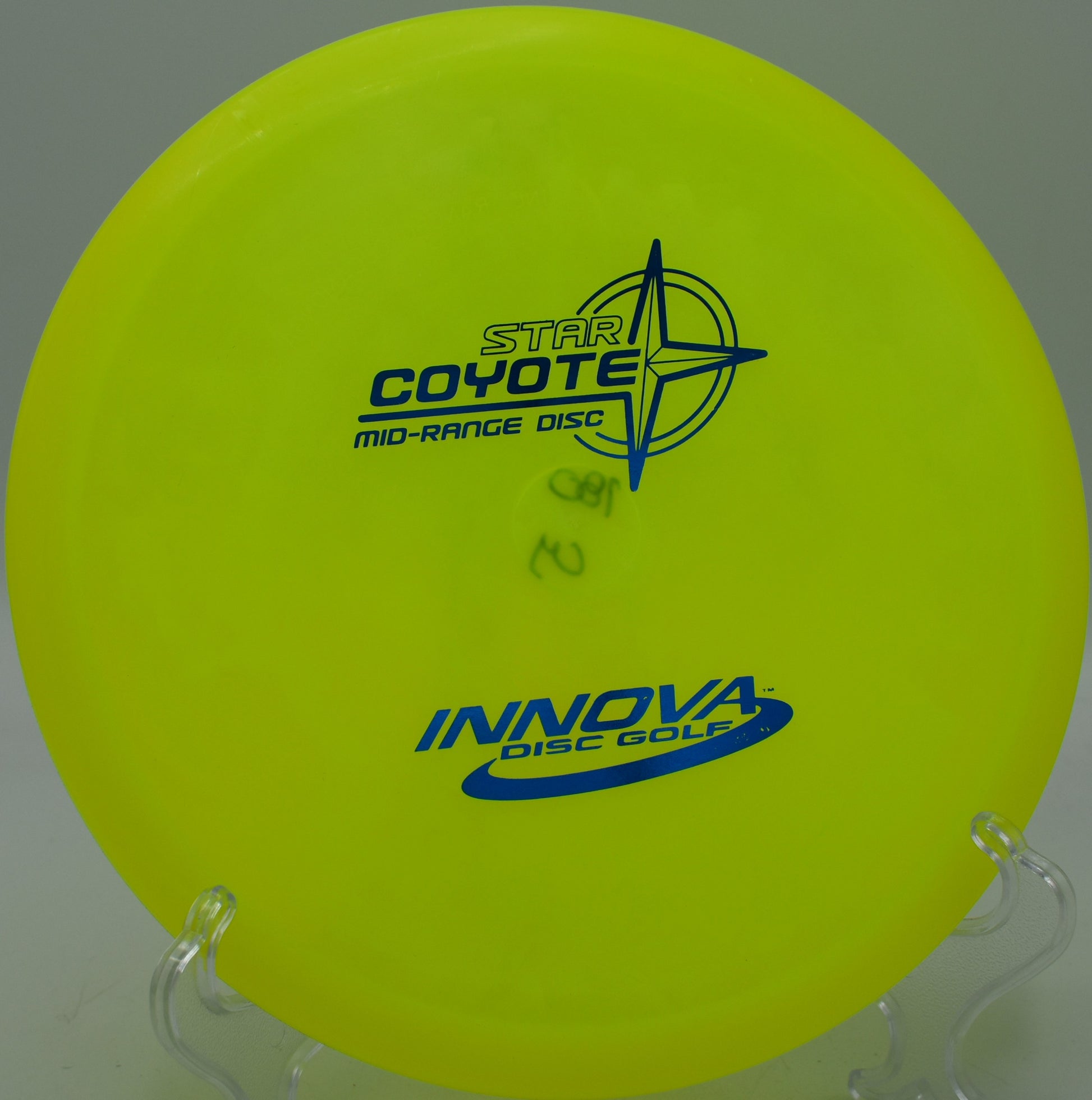 Gentle hyzer throws with the Innova Coyote at Harmon Hills Disc Golf Course in Fall Branch, Tennessee.

