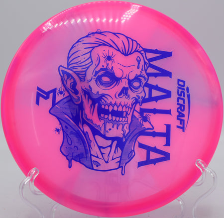 Z Swirl Malta circle one approach at Riverside DGC in Sumner, Washington

