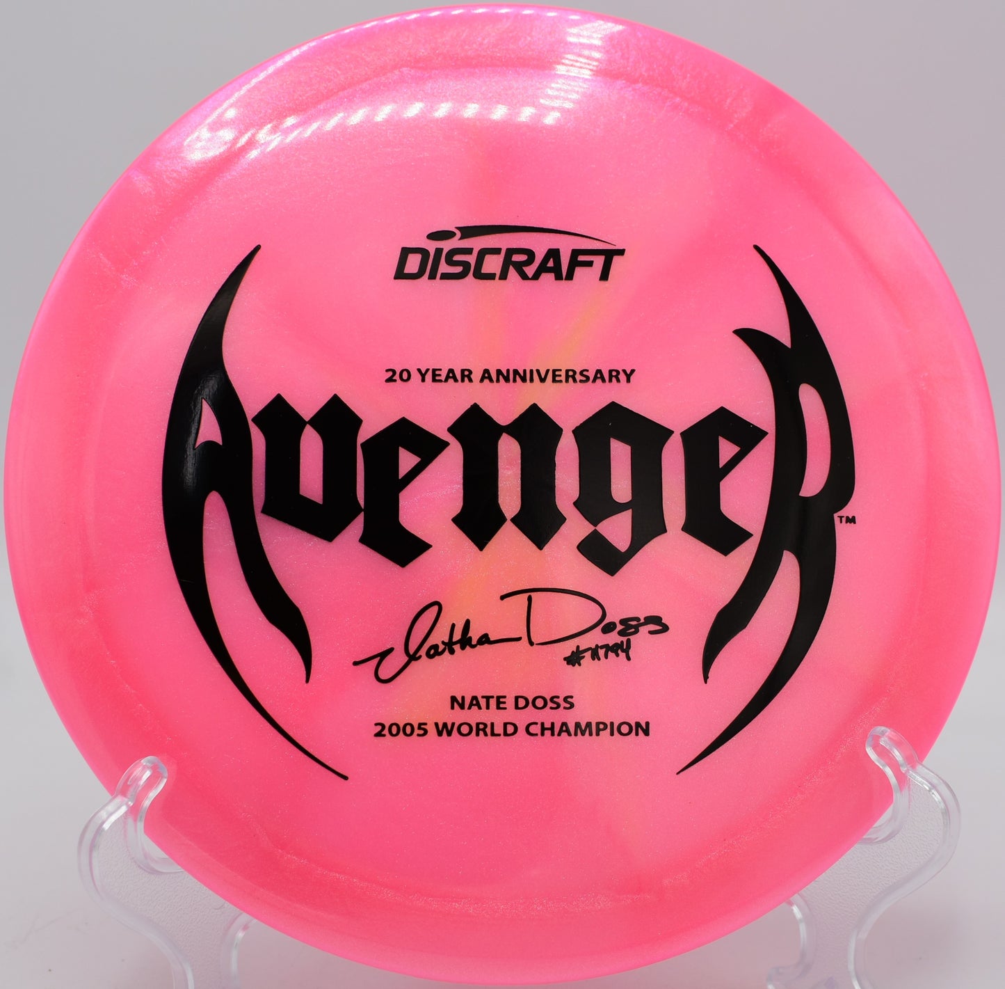 Discraft Z Colorshift Avenger flex line at North Boundary Park in Cranberry Township, Pennsylvania