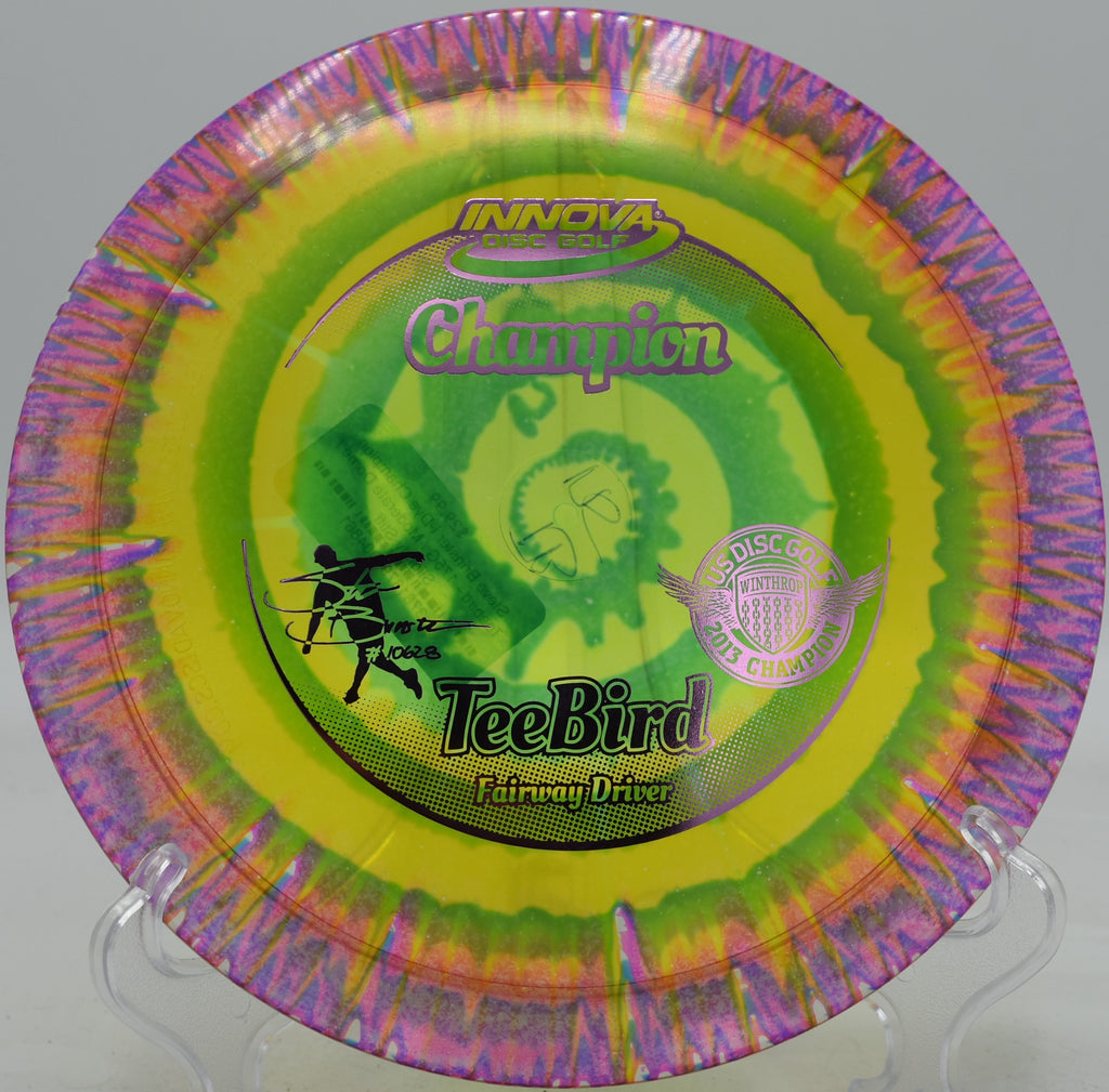 Innova TeeBird gliding straight through a wooded tunnel at Milo McIver State Park in Estacada, Oregon

