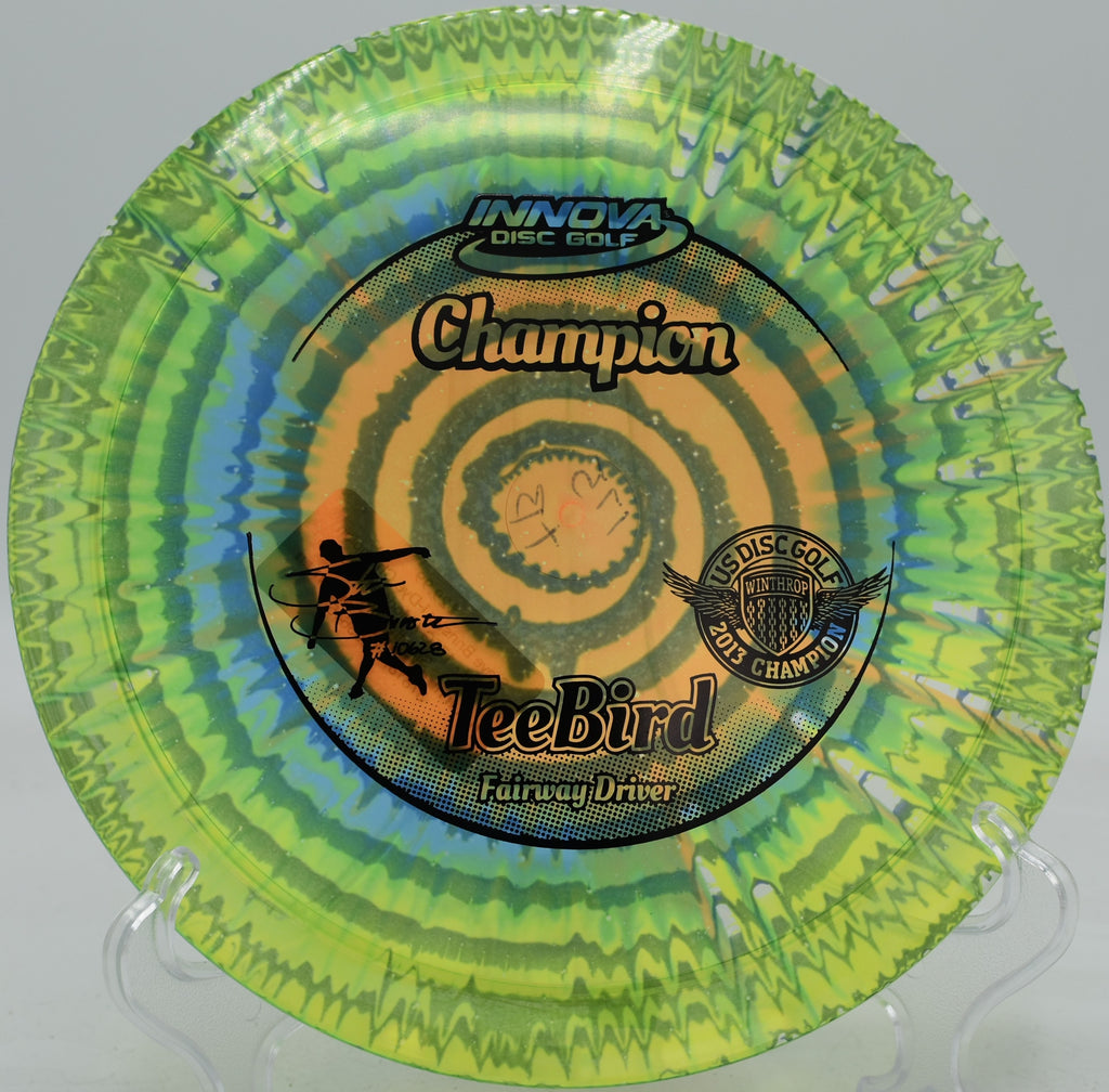 TeeBird carving a low hyzer at North Boundary Park in Cranberry Township, Pennsylvania

