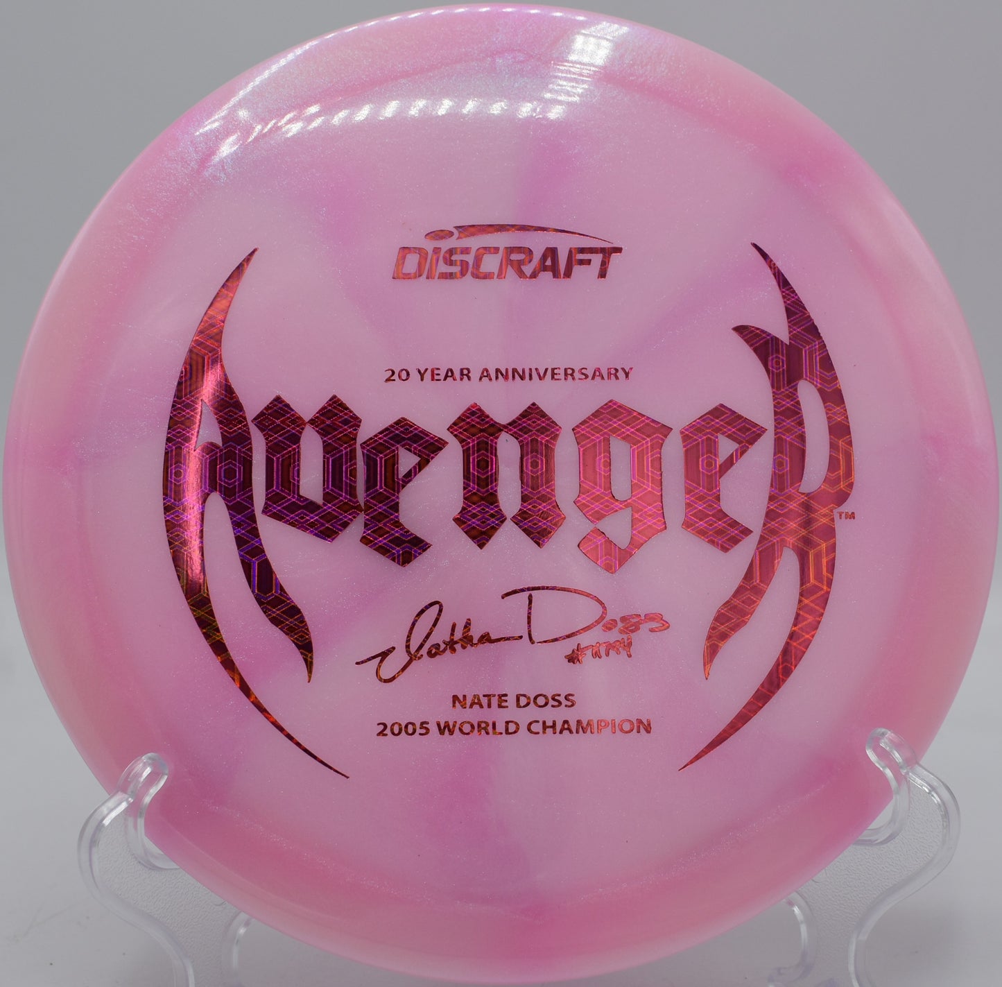 Discraft Z Colorshift Avenger hyzer finish at Hornings Hideout in North Plains, Oregon