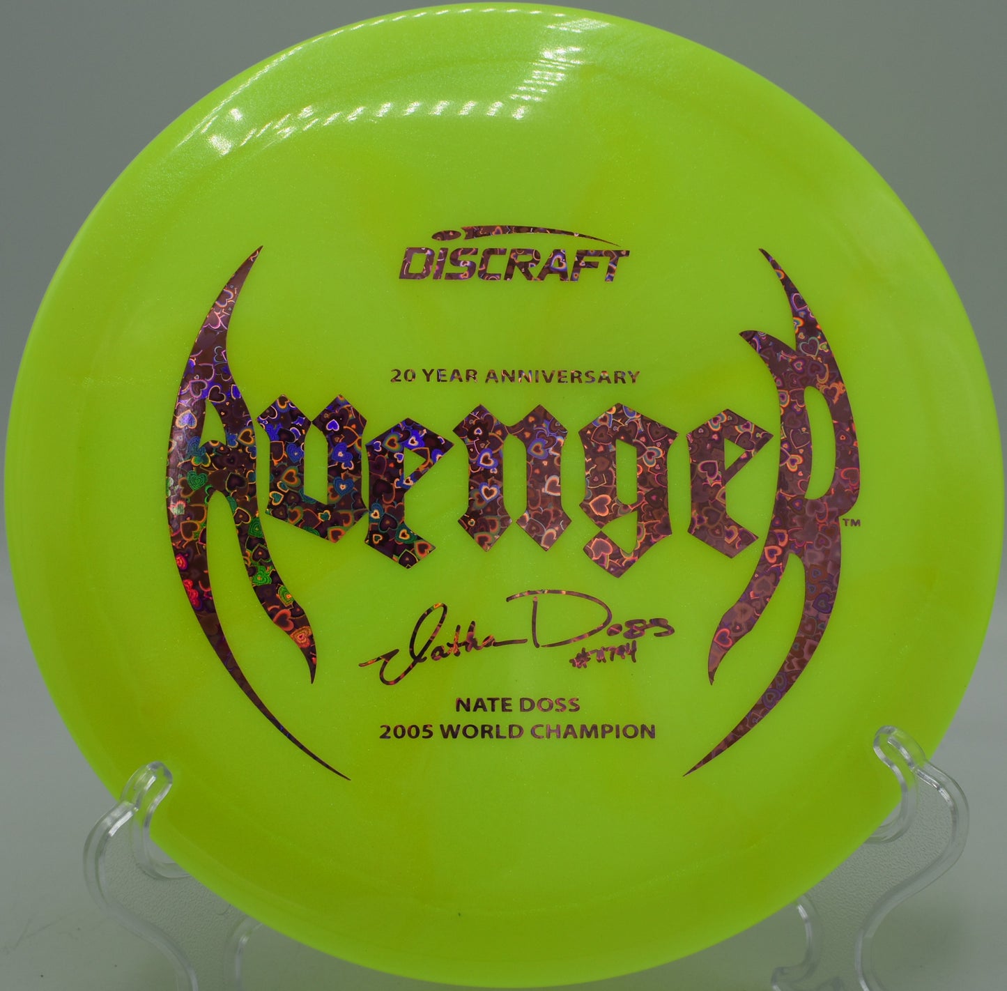 Discraft Z Colorshift Avenger wind-resistant throw at Osage Grove DGC in New Boston, Texas