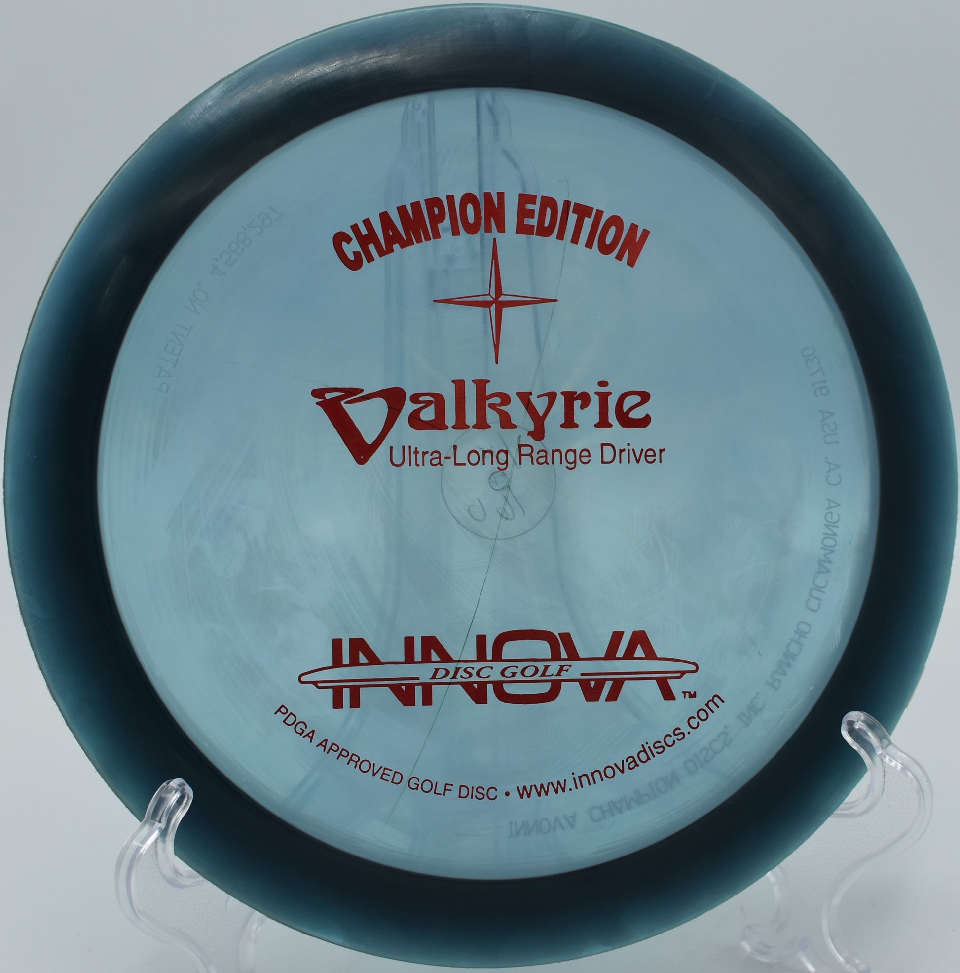 Collector’s CE Valkyrie showcased mid-flight at Devil’s Glen Disc Golf Course, Bettendorf, Iowa.