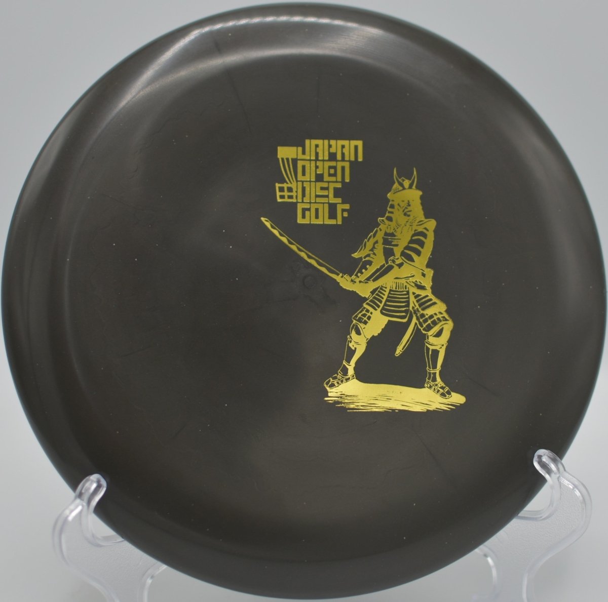 Japan Open Dark Star Aviar rare run putter for Illinois disc golfers nationwide