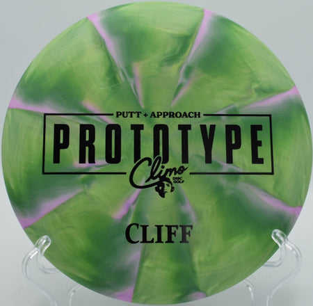 Climo Discs Prototype Trophy Line Cliff beadless putter on green at Maple Hill Disc Golf Course in Leicester, Massachusetts during circle putt