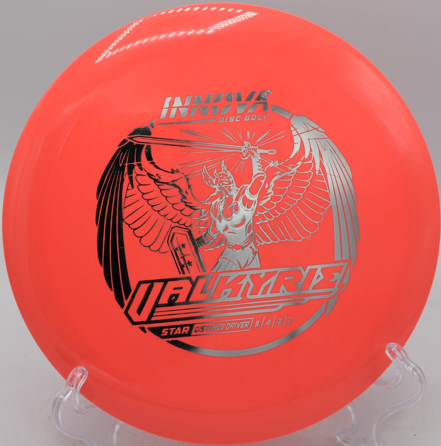 "Experience stellar precision at Nebula Disc Golf in Chicago, IL, where Star Valkyrie carves aggressive lines with controlled power."
