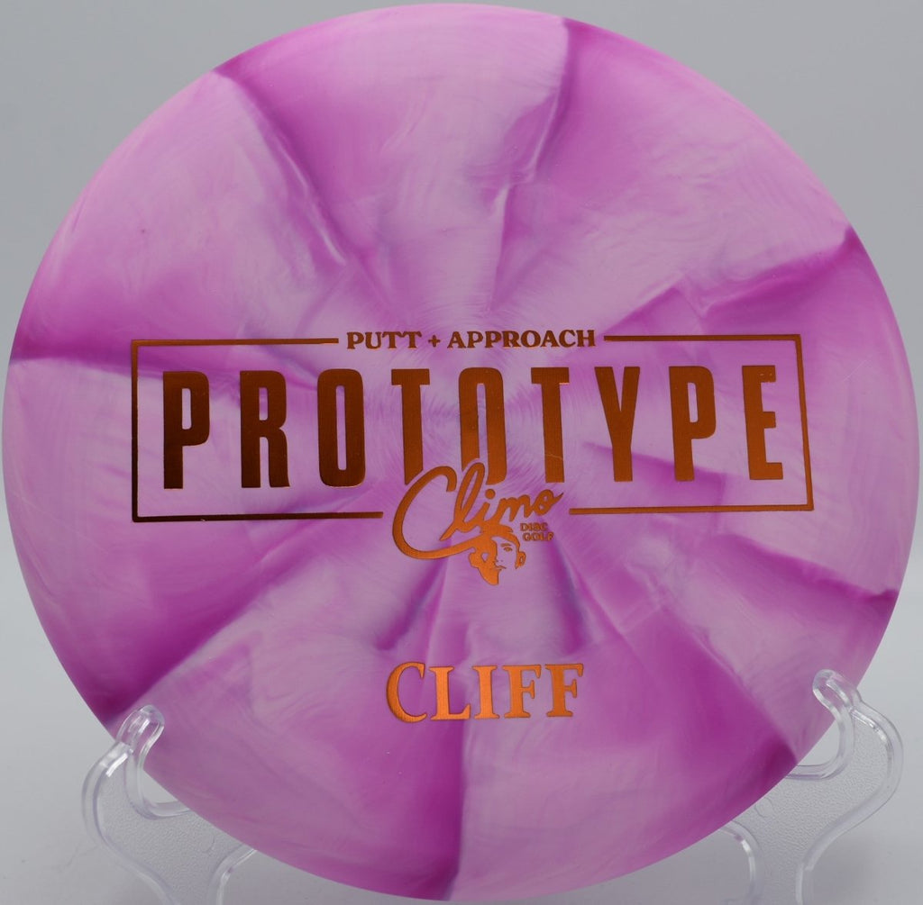 Climo Cliff putter gliding into chains at Morley Field Disc Golf Course in San Diego, California