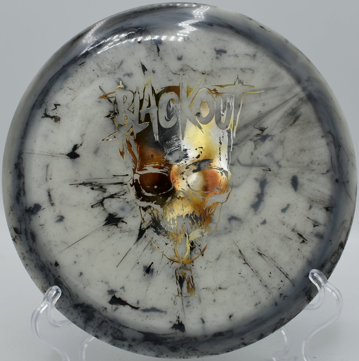 Radioactive Waste Blackout Glow disc popular in California with nationwide shipping for nighttime approach and putting shots