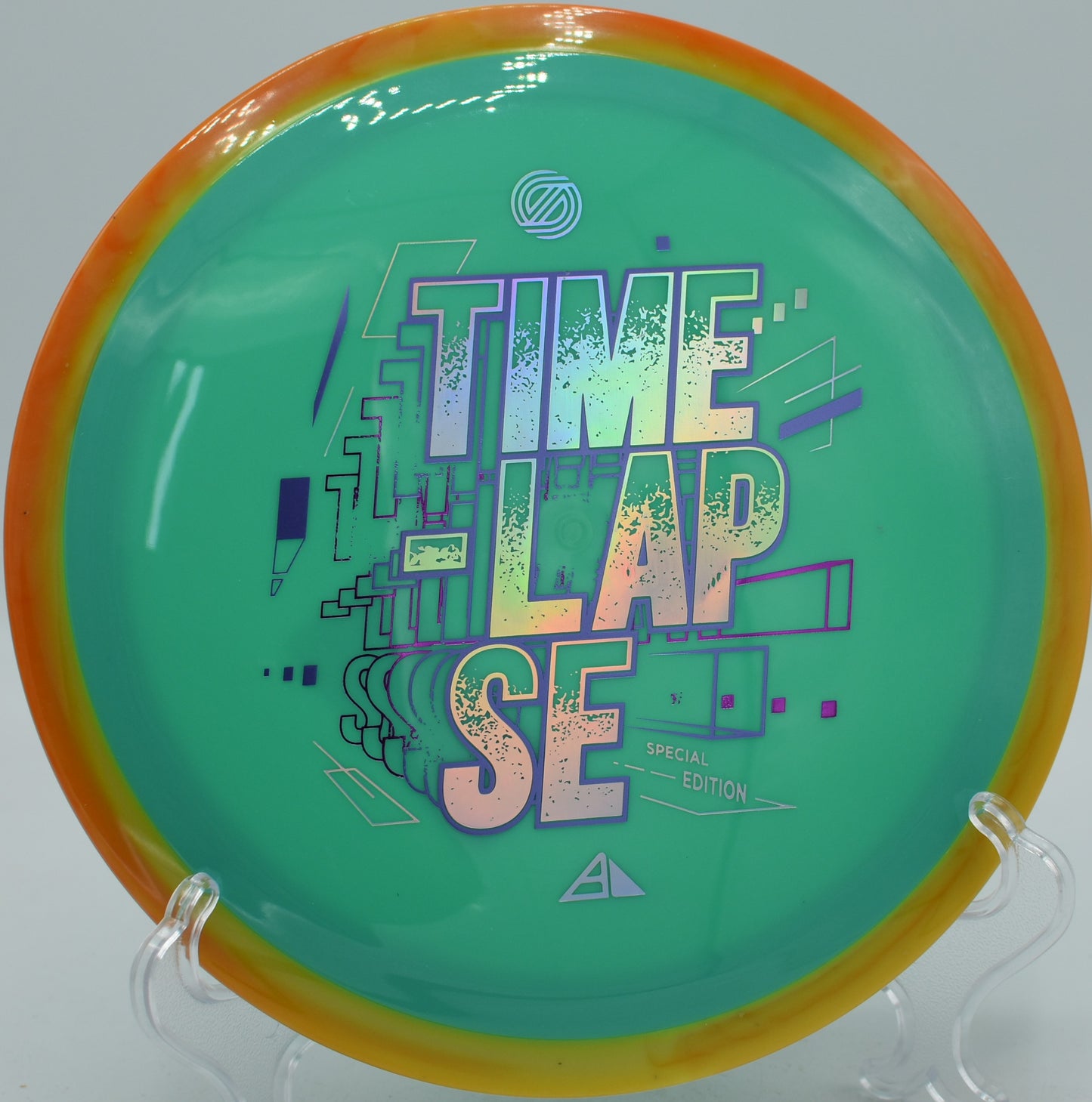 Retooled Time-Lapse SE launched with power grip at Eagles Crossing Disc Golf Course in Hawk Point, Missouri

