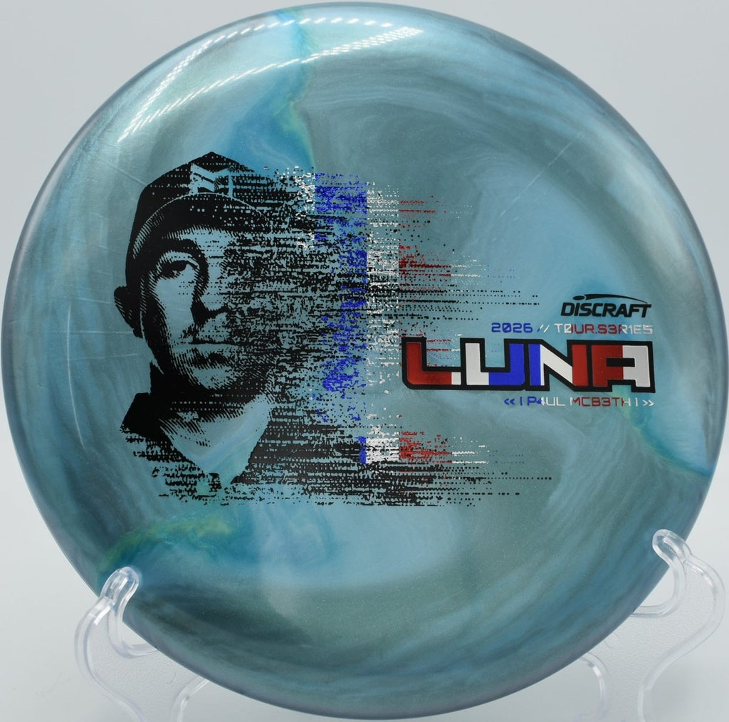 Paul McBeth Luna putter clean release putt at Idlewild Disc Golf Course in Burlington, Kentucky wooded green