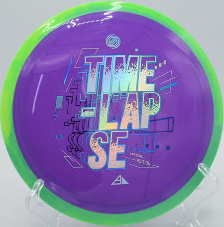 Special Edition Time-Lapse in Neutron plastic gliding clean through tight fairway at Idlewild DGC in Burlington, Kentucky

