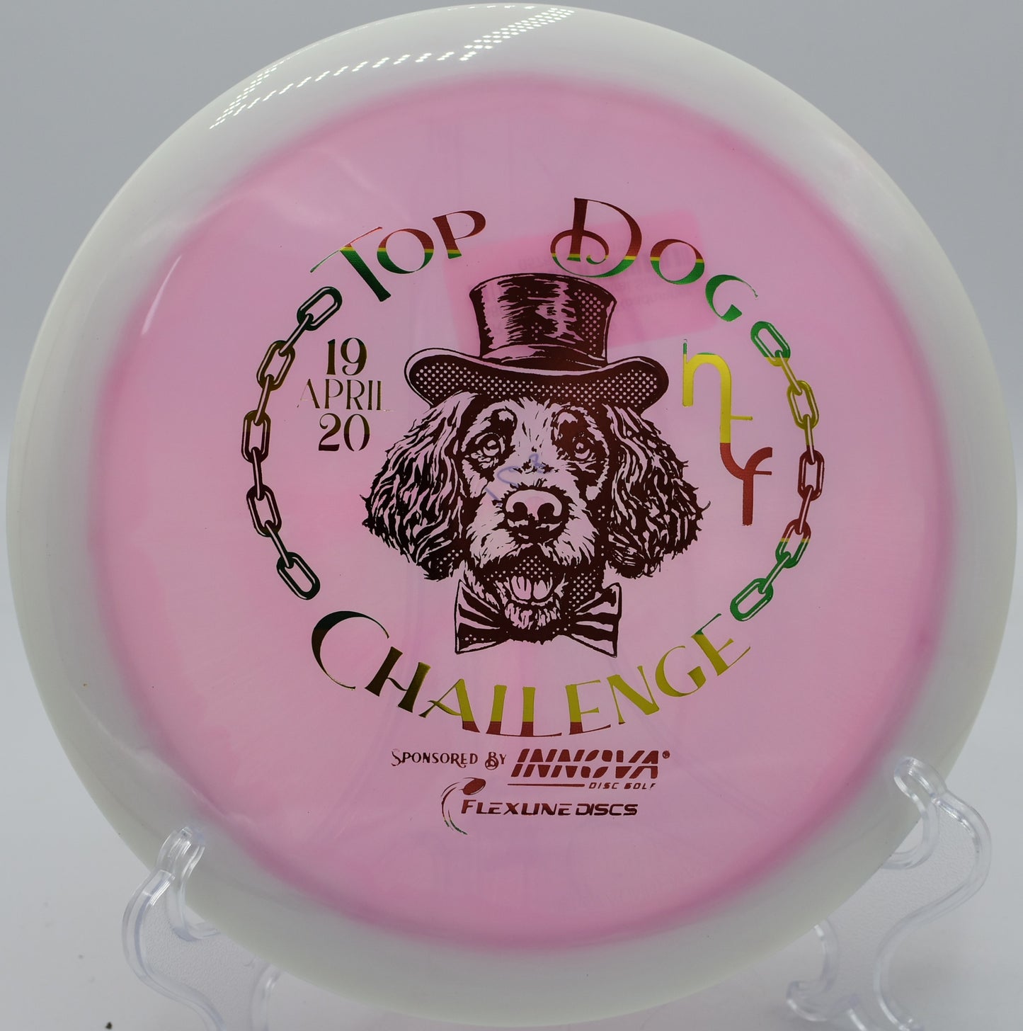 Innova Halo Champion Roadrunner – Understable driver with Halo Champion plastic and a glowing effect, great for beginners and long-distance throws.

