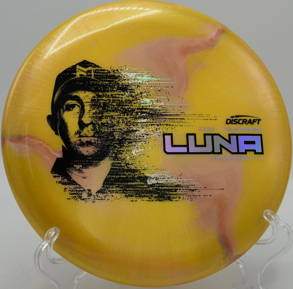 Paul McBeth Luna putter controlled throw at Iron Hill Disc Golf Course in Newark, Delaware