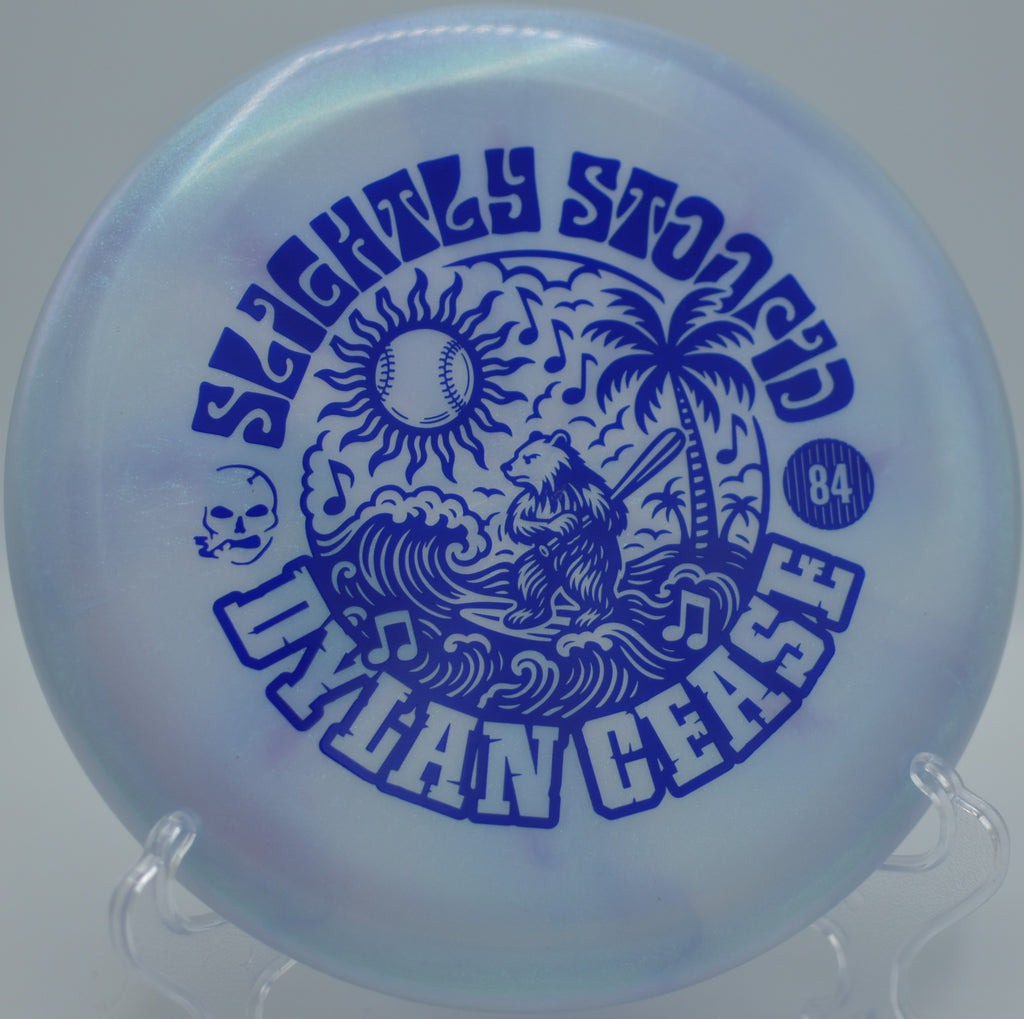 Slightly Stoopid Luna Bear Stamp clean forehand approach landing flat at W.R. Jackson Disc Golf Course, Appling GA