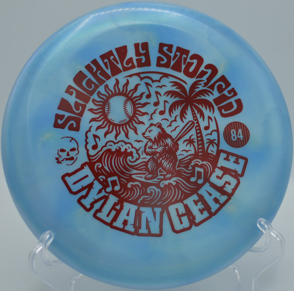 SF Luna Bear Stamp limited-edition putter sinking clutch putt at Winthrop Gold, Rock Hill SC