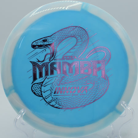An Innova Halo Star Mamba floating through a tight fairway at Smugglers’ Notch Disc Golf Course in Jeffersonville, Vermont.