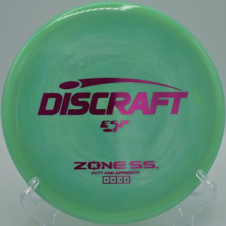 Zone SS glidey backhand touch shot threading tunnel at Tyler State Park Disc Golf Course, Newtown PA