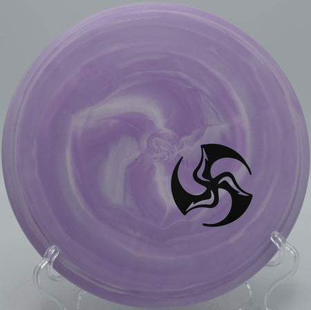 Discmania C-Line MD4 midrange hyzer at Maple Hill in Leicester, Massachusetts