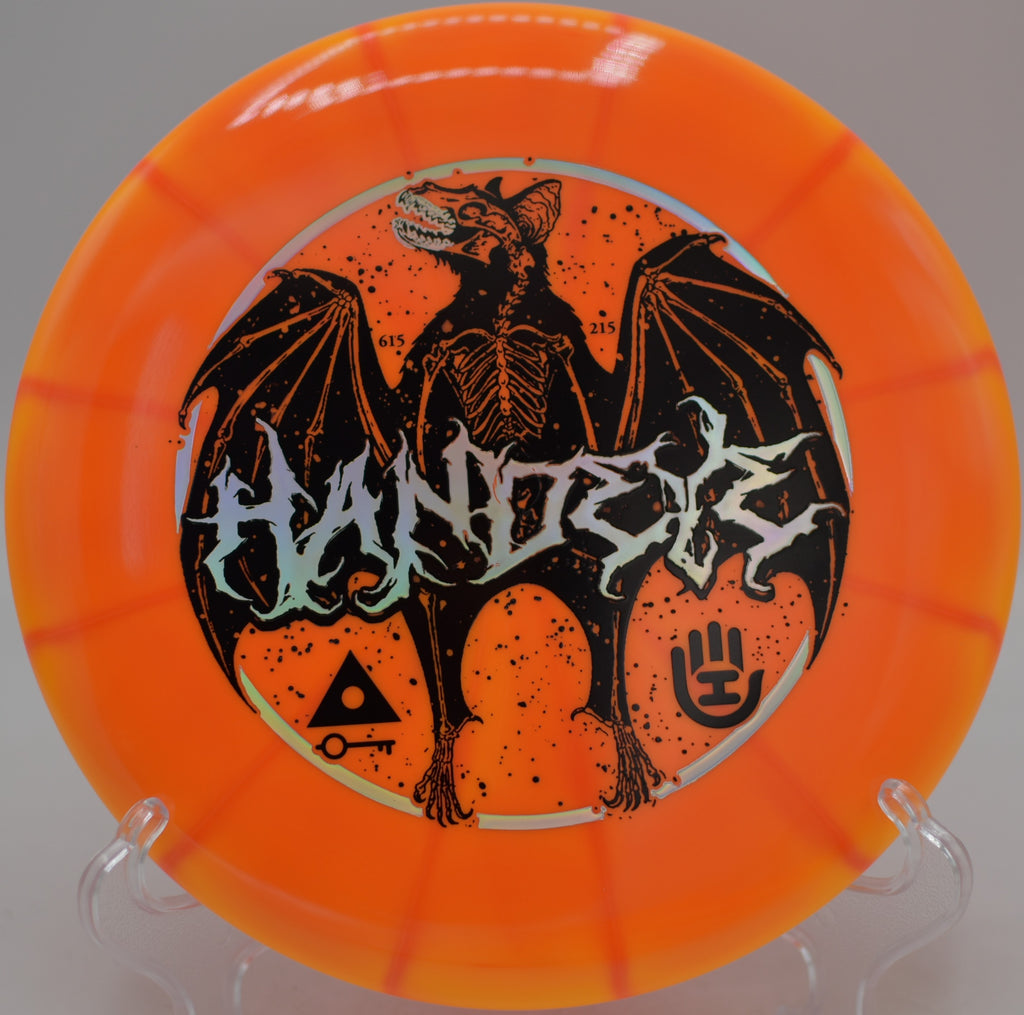 Vapor Link HSCo Bat edition spun putt under basket at Tyler State Park, Newtown PA