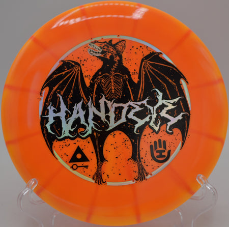 Vapor Link HSCo Bat edition spun putt under basket at Tyler State Park, Newtown PA